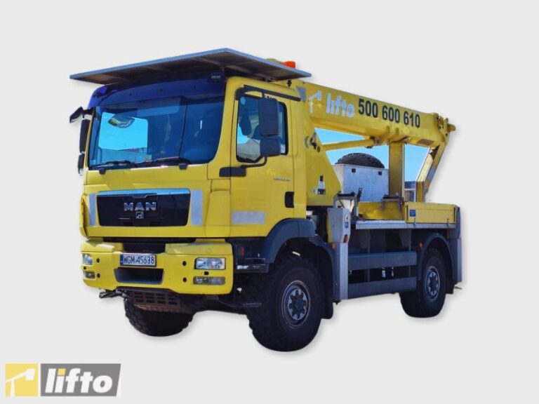 Podnośnik koszowy Wołomin - Wumag WT 270