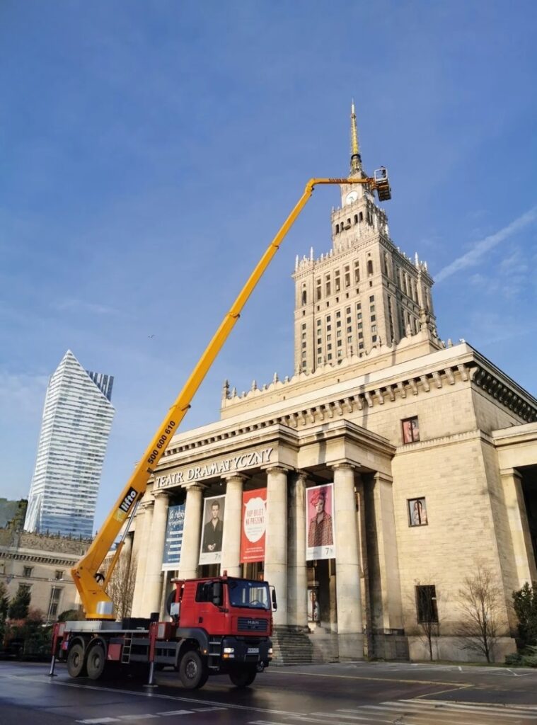 Wynajem podnośników Warszawa